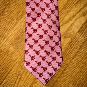 Rivetz of Boston 100% Silk Pink Lobster‎ Tie